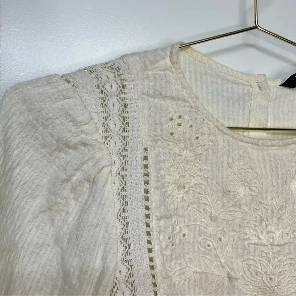Zara Crotchet Lace Crop Blouse